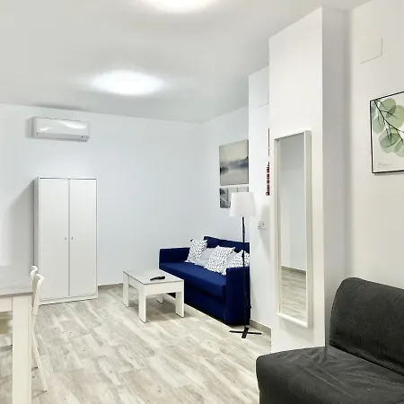 Apartment Tilos Suites-vialia Malaga