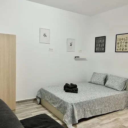 Tilos Suites-vialia