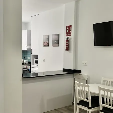 Tilos Suites-vialia *